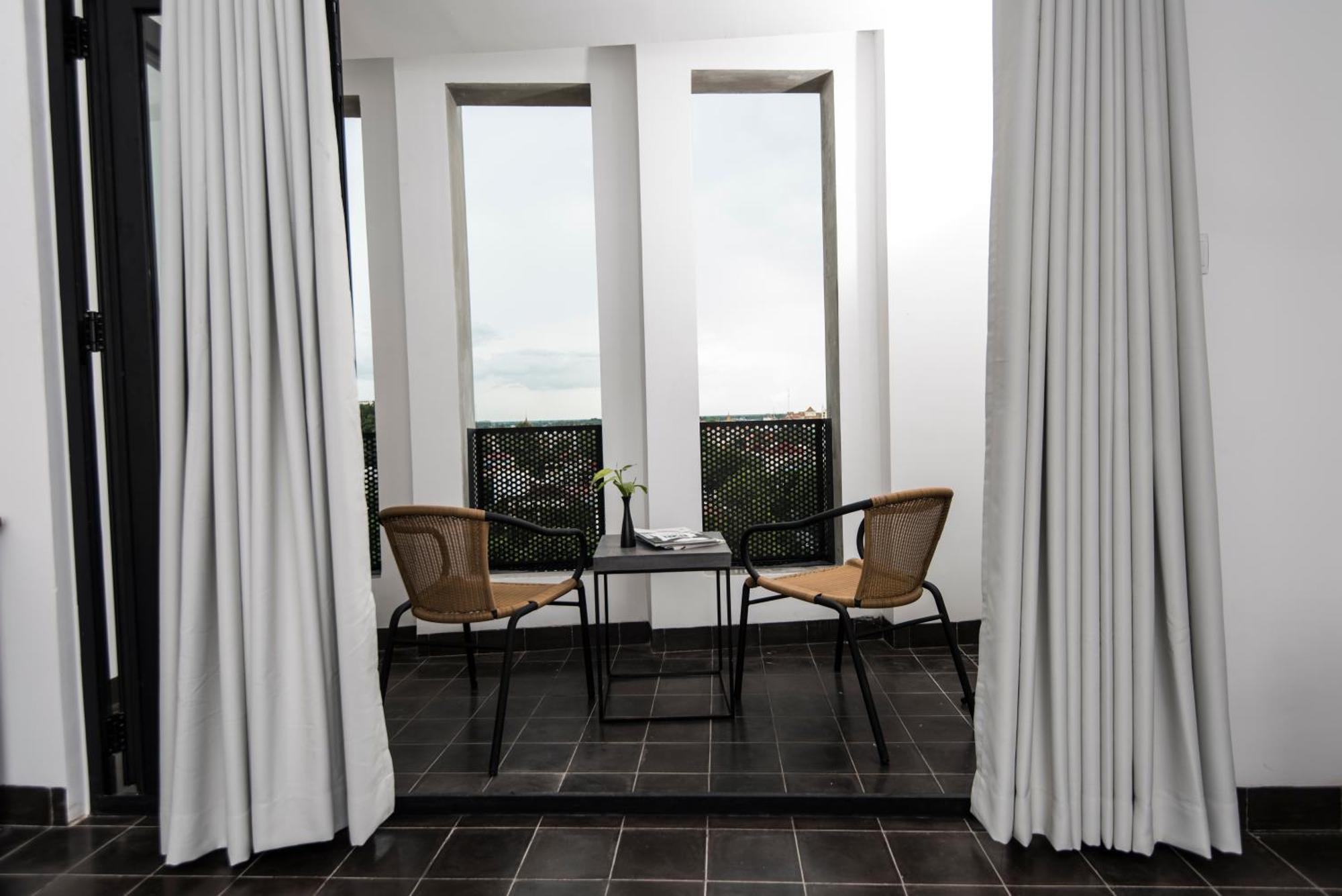 Aquarius Hotel And Urban Resort Phnom Penh Luaran gambar